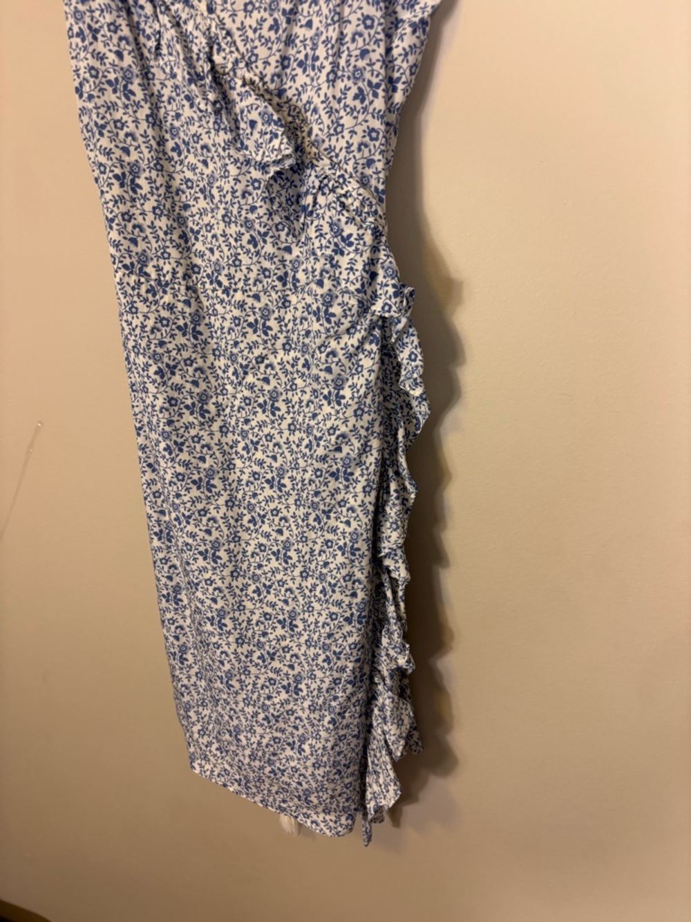 Madewell Blue & White Floral V Neck Wrap Dress with Ruffle Straps 6 - Picture 5 of 7